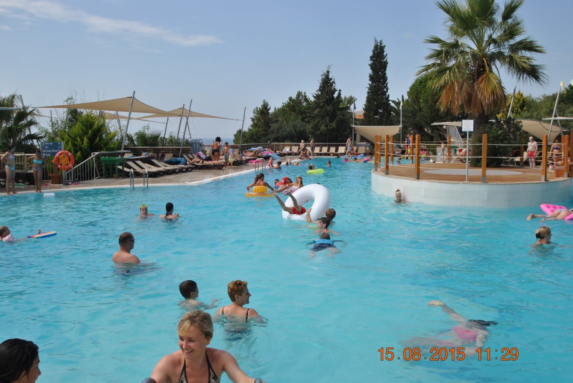 imagini hotel PINE BAY KUSADASI
